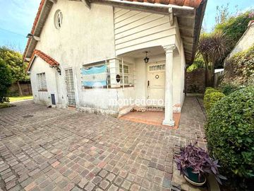 Casa PH en venta en Haedo Chico