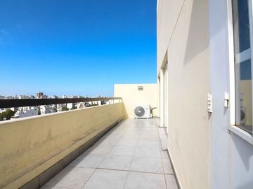 Departamento 2 ambientes con cochera San Cristobal