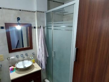 VENTA TRIPLEX 4 AMBIENTES VILLA LUZURIAGA COCHERA
