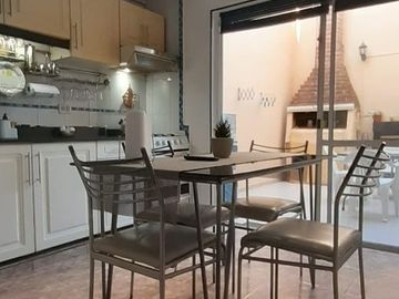 TRIPLEX EN VENTA - MORON CENTRO