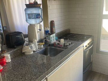 Excelente PH de 3 ambientes en duplex con patio, parrilla y cocheracubierta fija.