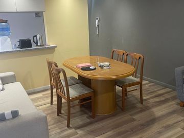 Excelente PH de 3 ambientes en duplex con patio, parrilla y cocheracubierta fija.