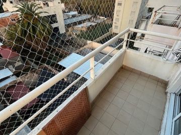 MONOAMBIENTE 5TO PISO CONTRAFRENTE CON BALCON - SANTOS LUGARES