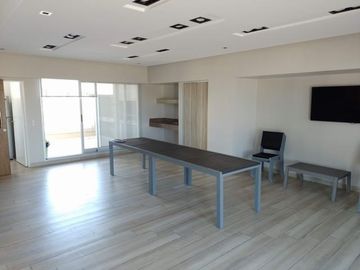 CABALLITO - Muy buen 3 ambientes con balcon. Cochera y amenities