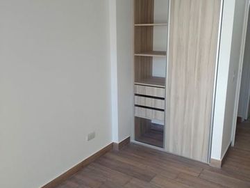 CABALLITO - Muy buen 3 ambientes con balcon. Cochera y amenities