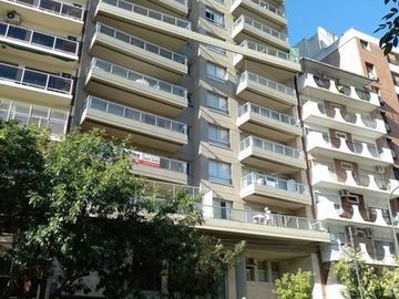 CABALLITO - Muy buen 3 ambientes con balcon. Cochera y amenities