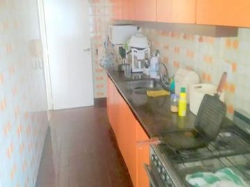 Muy buen tres ambientes en venta en el corazón de Belgrano