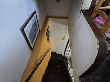 CASA 5 AMBIENTES EN VENTA EN LANÚS OESTE TERRAZA