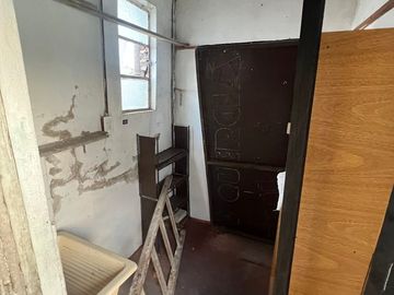 PISO UNICO 3 AMB. CON TERRAZA - MUY BUENO
