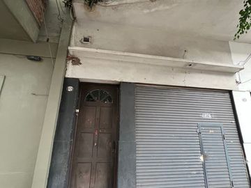 PISO UNICO 3 AMB. CON TERRAZA - MUY BUENO