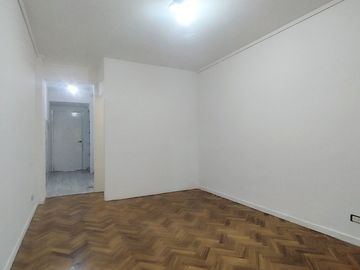 DEPARTAMENTO DOS AMBIENTES BALVANERA APTO CREDITO