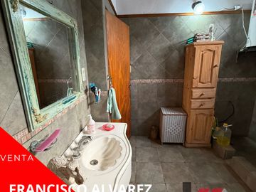 Propiedad a la venta en  Francisco Alvarez