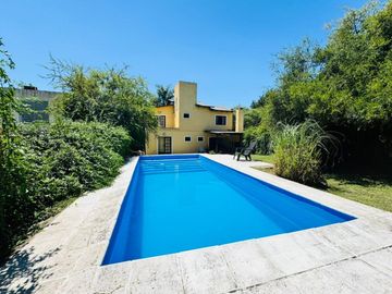 VENTA CASA 5 DORMITORIOS TALAR DE MENDIOLAZA
