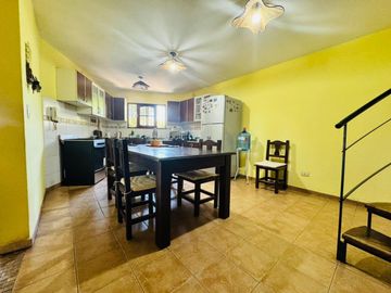 VENTA CASA 5 DORMITORIOS TALAR DE MENDIOLAZA