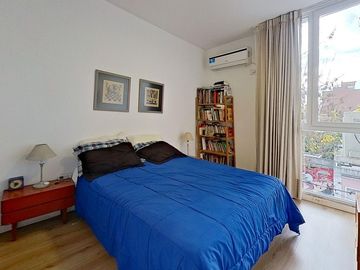 Venta Depto 2 Ambientes con Cochera  en Urquiza