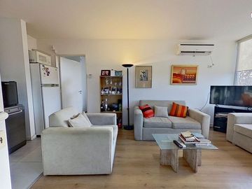 Venta Depto 2 Ambientes con Cochera  en Urquiza
