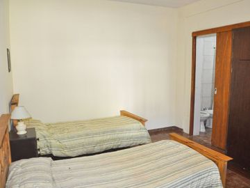 VENTA 4 Deptos tipo casa en block Villa Gesell