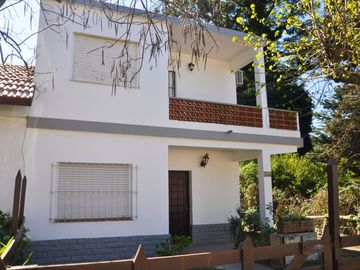 VENTA 4 Deptos tipo casa en block Villa Gesell