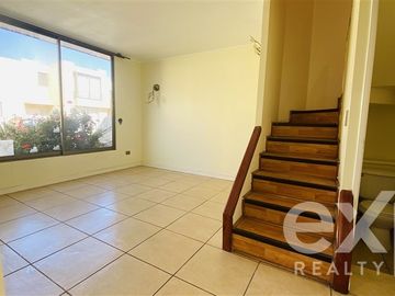 Casa en Venta en Av. Pedro Aguirre Cerda