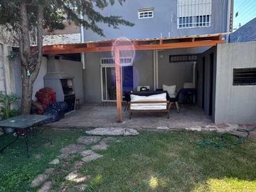 Ph En Planta Alta Reciclado, Con Piscina, Cochera Y Gran FondoLibre...APTO CREDITO