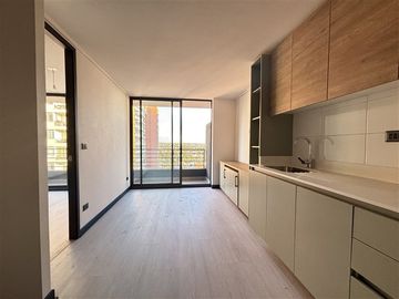 Departamento en Venta en Vicuña Mackenna poniente con millaray