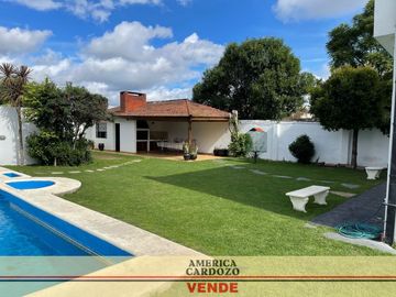 CHALET EN PASO DEL REY LADO SUR