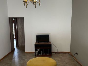 CHALET EN PASO DEL REY LADO SUR