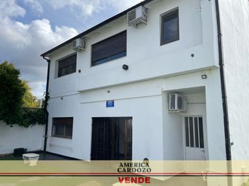 CHALET EN PASO DEL REY LADO SUR