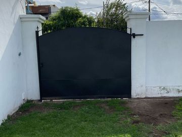 CHALET EN PASO DEL REY LADO SUR