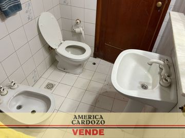 CHALET EN PASO DEL REY LADO SUR