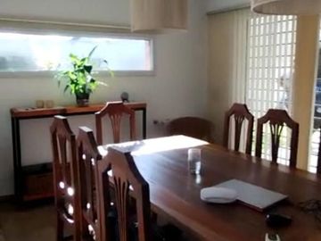 VENTA CASA 3 DOR. EL REFUGIO. ZONA ARGUELLO