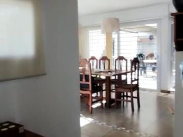 VENTA CASA 3 DOR. EL REFUGIO. ZONA ARGUELLO