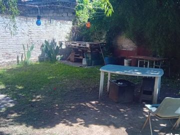 CASA EN VENTA DOS DORMITORIOS BARRIO OÑA