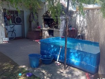 CASA EN VENTA DOS DORMITORIOS BARRIO OÑA