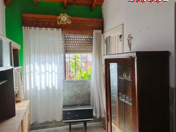 OPORTUNIDAD CASA + DEPARTAMENTO