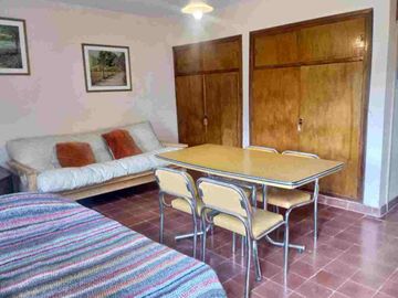 VENTA CASA DE 3 DORMITORIOS SANTA ROSA DE CALAMUCH