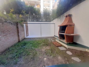 3 AMBIENTES Y 1/2 CON PATIO Y PARRILLA EN VENTA EN BELGRAN