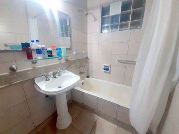 3 AMBIENTES Y 1/2 CON PATIO Y PARRILLA EN VENTA EN BELGRAN