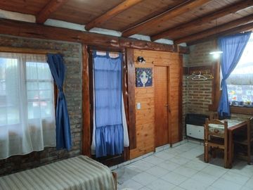 COMPLEJO TURÍSTICO EN EL HOYO, CHUBUT CON RENTABILIDAD COMPROBADA