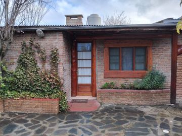 COMPLEJO TURÍSTICO EN EL HOYO, CHUBUT CON RENTABILIDAD COMPROBADA