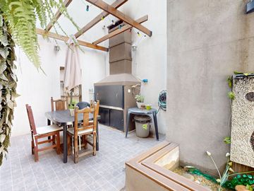 VENTA CASA BOEDO, CABA - Multifamiliar y/o Uso Profesional