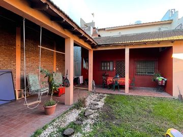 CASA EN PH 5 AMBIENTES