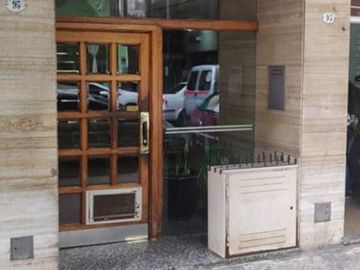Excelente departamento 2 ambientes reciclado en Flores