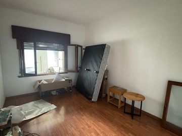 Venta Chalet 3 Ambientes con Jardín en Banfield.