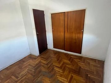 VENTA DEPARTAMENTO 3 AMBIENTES - AL FRENTE CON BALCON