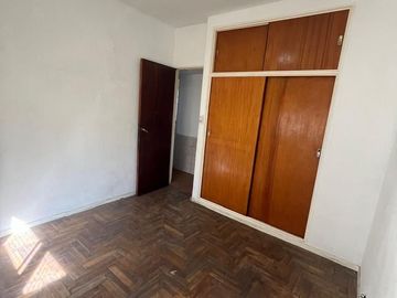 VENTA DEPARTAMENTO 3 AMBIENTES - AL FRENTE CON BALCON