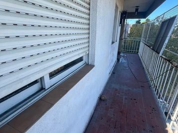 VENTA DEPARTAMENTO 3 AMBIENTES - AL FRENTE CON BALCON