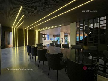 Casa con Alberca de Lujo en Venta en Villa Universitaria