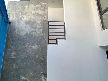 Casa nueva en venta en Loma Dorada.