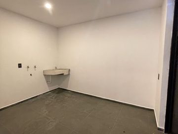 Casa nueva en venta en Loma Dorada.